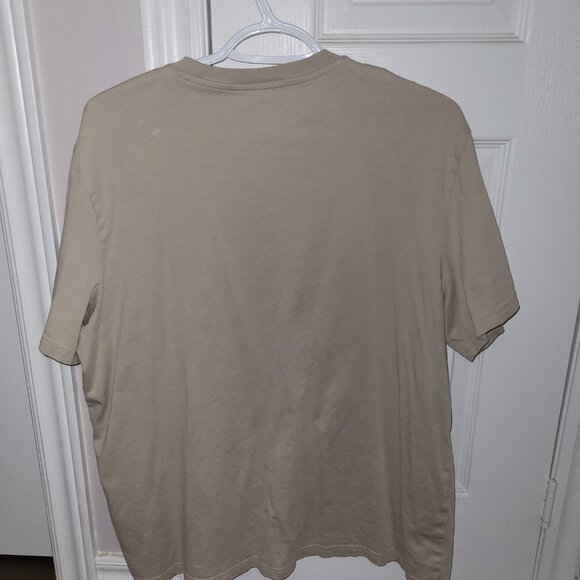 H&M Plain Tan/Beige T-shirt - Picture 4 of 4